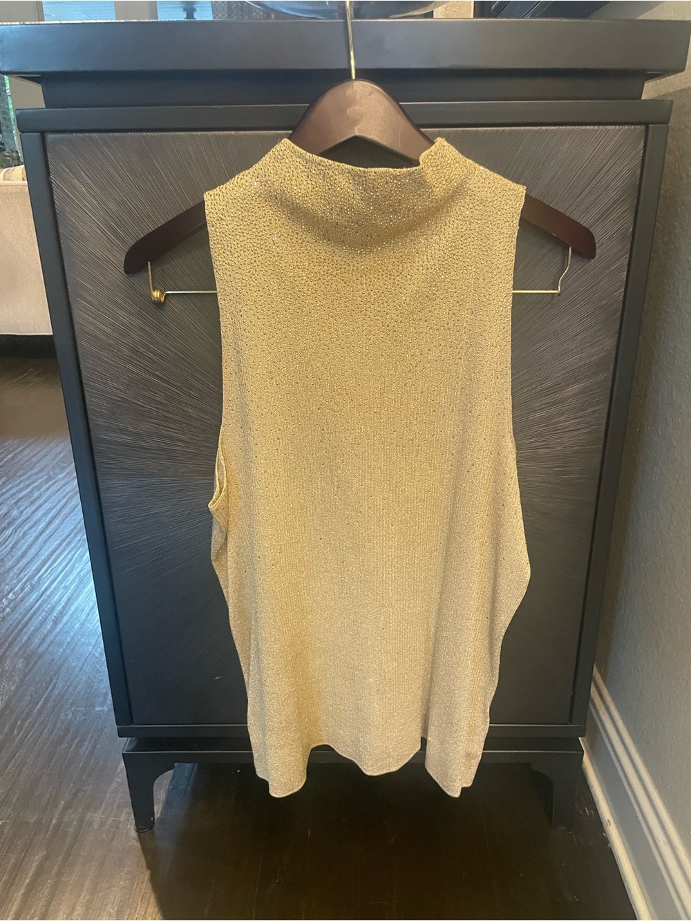 St John Sleeveless Metallic Gold Sequin Mock Neck Top